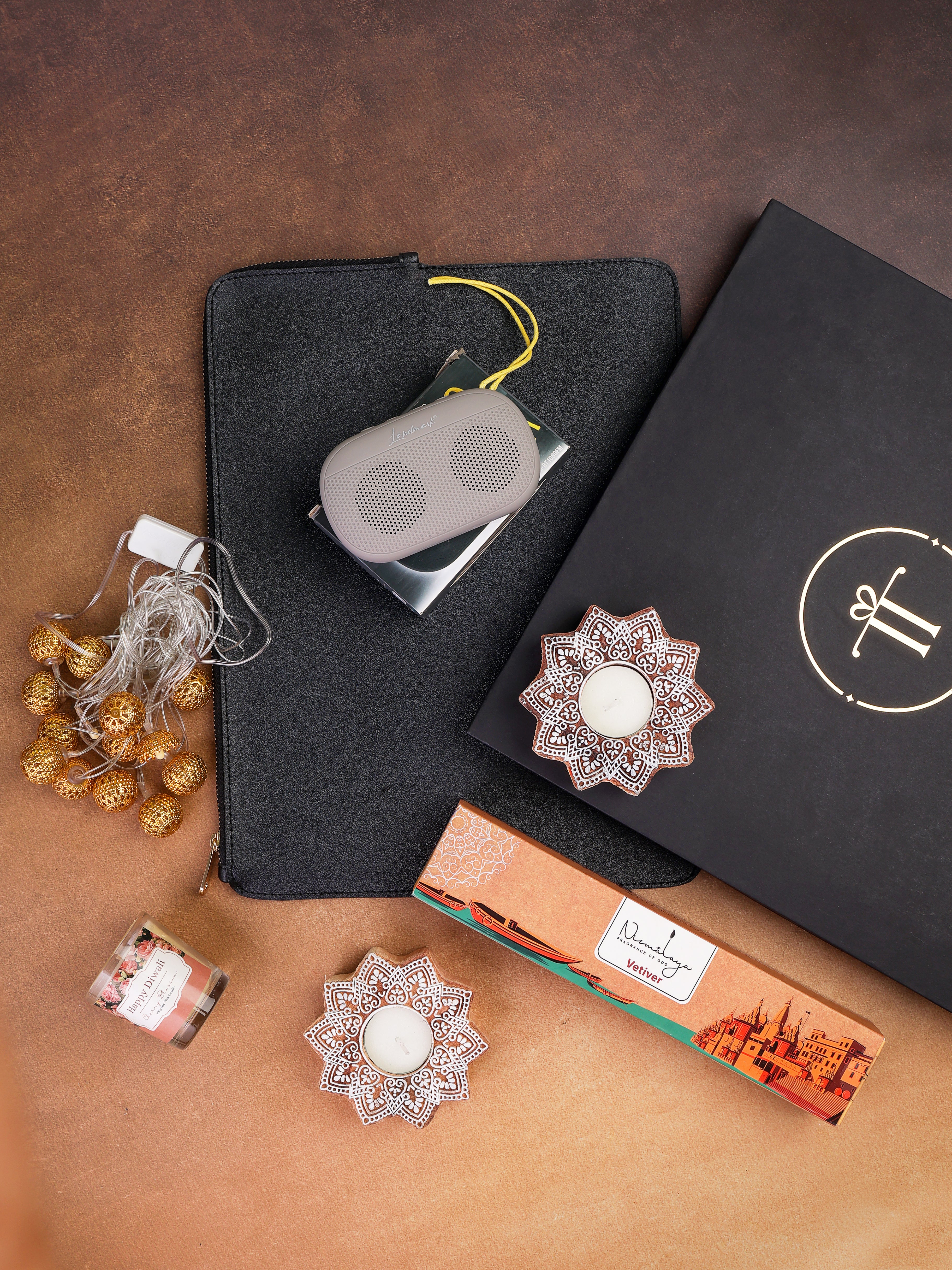 Diwali ki Dhun aur Deep